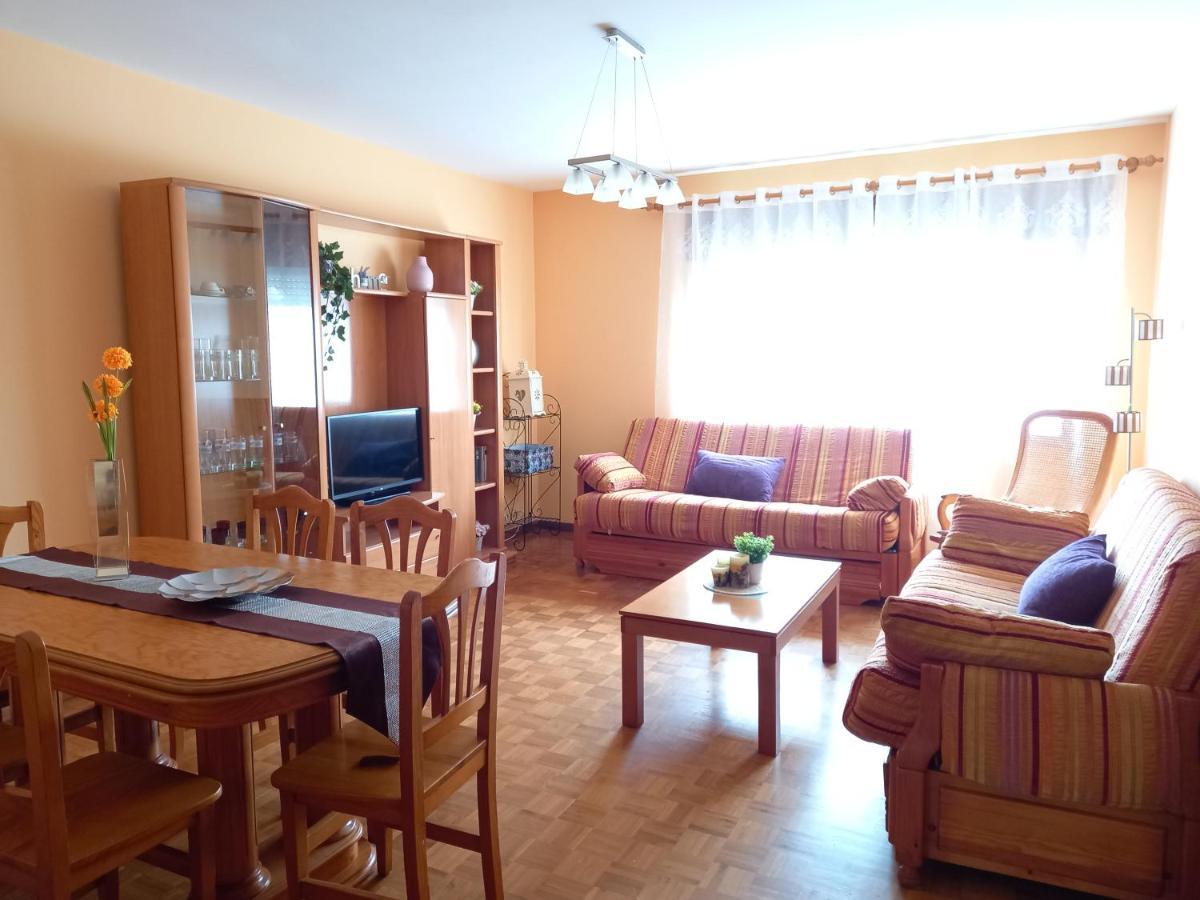 Apartamento Piso Amplio A 100 M De La Playa Foz Exterior foto